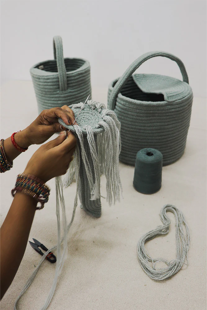 STORAGE BASKET WATER CAN - Image 6