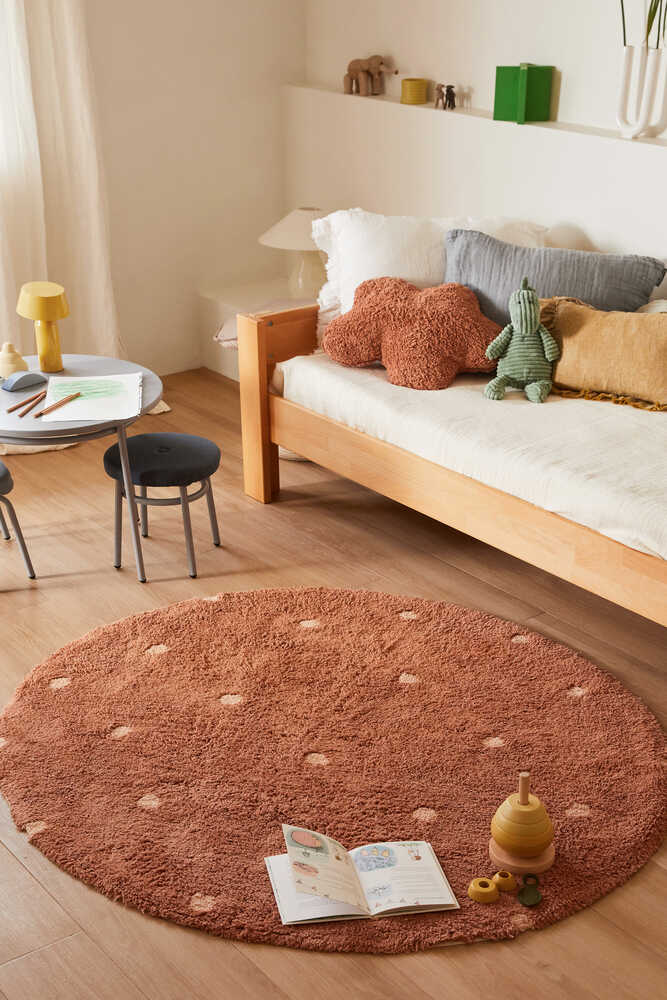 WASHABLE ROUND RUG DOT CHESTNUT - Image 4