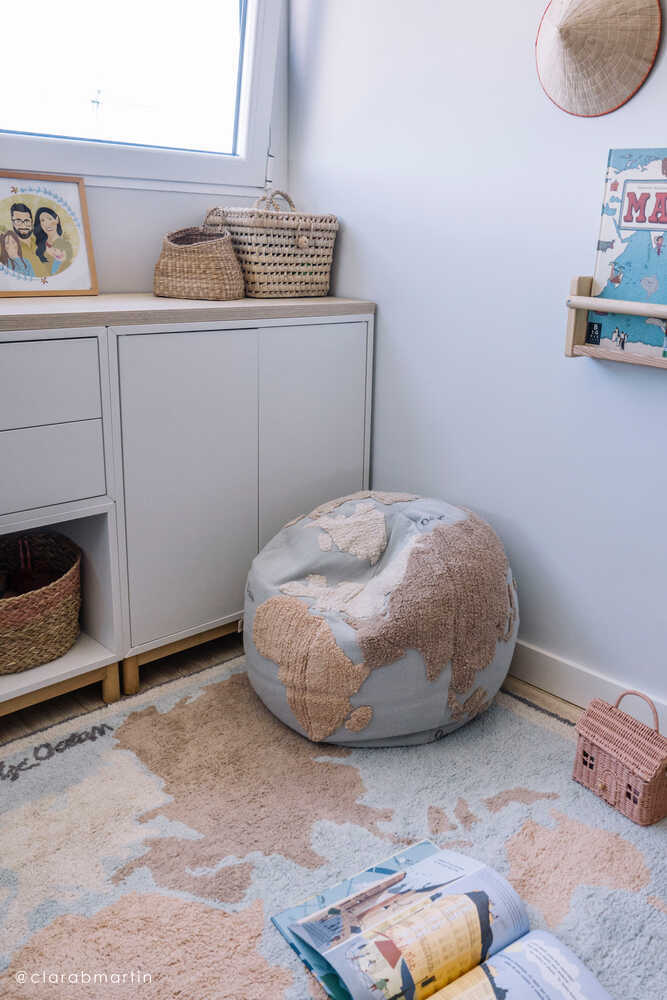 WASHABLE AREA RUG VINTAGE MAP - Image 3