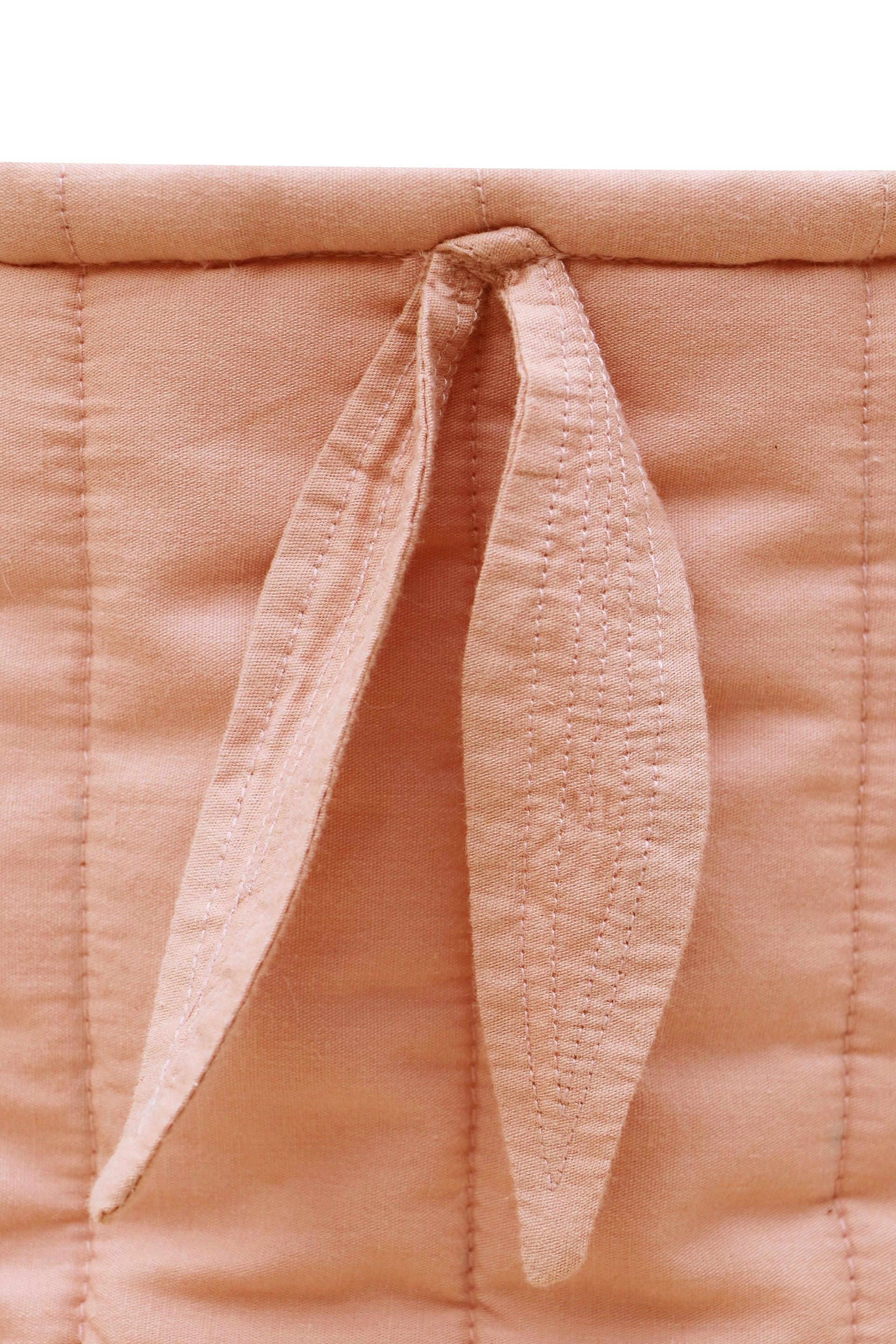 SET OF TWO QUILTED BASKETS VINTAGE NUDE - Image 5
